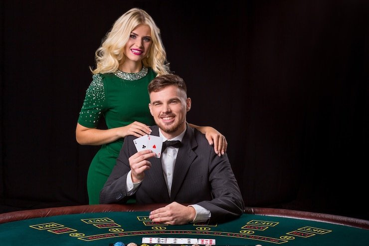 Dasbor multi-olahraga rusa 4d menampilkan cakupan sepak bola dan turnamen